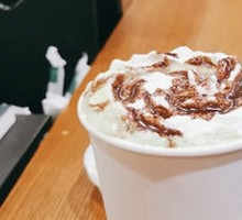 Oatmeal Matcha Latte