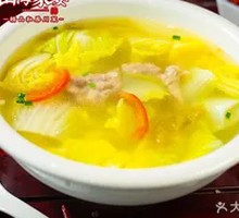 Sour Cabbage and Pork Soup