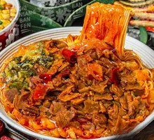 Hot Pot Beef Noodles