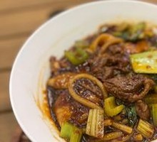 Xinjiang Beef Fried Rice Noodles