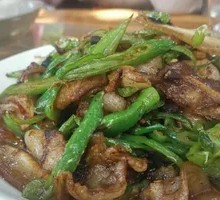 Green Pepper Stir-fried Pork