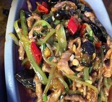 Fish-Flavored Shredded Pork