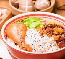 Braised Pork and Chicken Leg Rice Combo