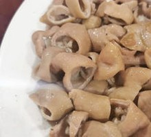 Spicy Intestine with Dipping Sauce