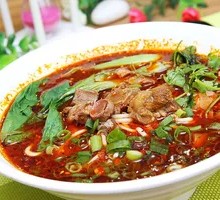 Braised Pork Rib Noodles