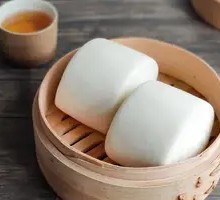 White Steamed Bun