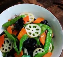 Lotus Pond Stir-Fry