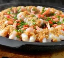 Stove-Heated Fresh Boiled Noodles with Shrimp
