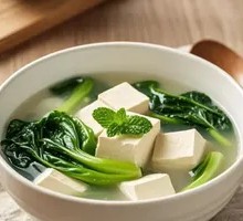 Tofu and Bok Choy Soup