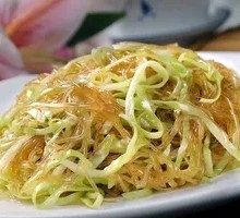 Braised Napa Cabbage and Vermicelli Pot
