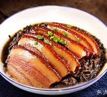 Preserved Vegetable Braised Pork