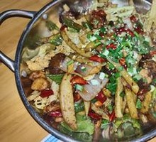 Spicy Rabbit and Pork Ribs in Dry Pot