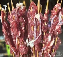 Charcoal Grilled Garlic Chives with Beef Tenderloin