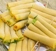 Vegetable Whole Grain Roll
