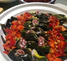 Sautéed Yellow Catfish in Clay Pot
