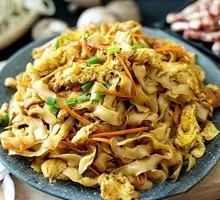 Egg Stir-Fried Knife-Sliced Noodles