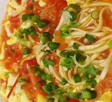 Tomato and Egg Noodles