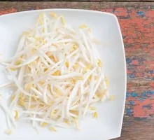 Bean sprouts