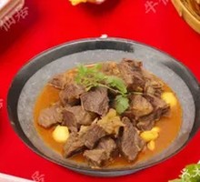 Tender Beef with Noodles and Tripe
