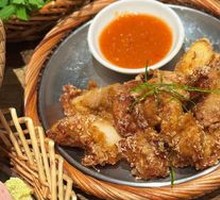 Forest Spice Fried Chicken Wings