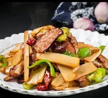 Bamboo Shoots Stir-Fried with Pork Slices