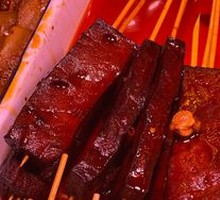 Oil-soaked tofu skin