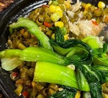 Sour Pickled Beans with Minced Pork Claypot Rice