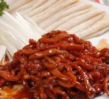 Beijing-style Shredded Pork in Soy Sauce