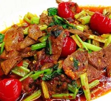 Pork Liver with Pickled Chilies