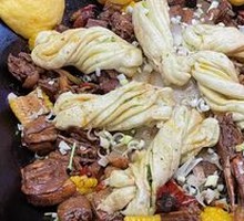 Stewed Goose in Iron Pot