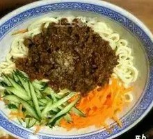 Zhajiangmian