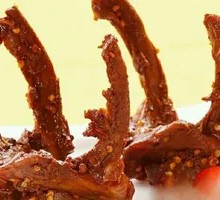 Freshly Boiled Duck Neck Bones