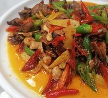 Young Ginger Stir-Fried Duck