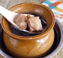 Shiitake Pork Dumpling Soup