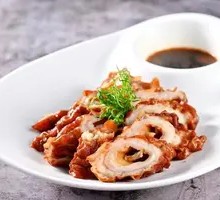 Old-School Braised Crispy Pork Intestines