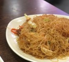 Egg and Pork Stir-fried Noodles