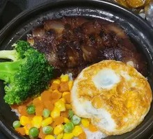 Sizzling Sauce Pork Baozi Rice