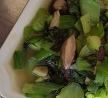 Stir-Fried Mushrooms with Greens