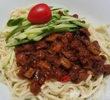 Bamboo Shoot and Pork Bit Fried Sauce Noodles
