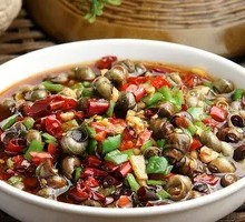 Stir-fried Snails in Sauce