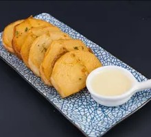 Grandma Li's Steamed Bun Slices