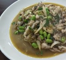 Snow Cabbage Stewed Frog Legs