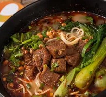 Spicy and Sour Beef Noodles