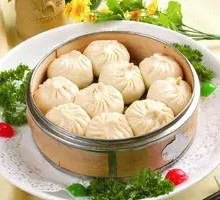Celery Fresh Meat Steamed Dumplings