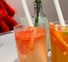 Cup of Red Pomelo