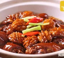 Braised Abalone with Pig Trotters