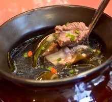 Clay Pot Seaweed and Pork Rib Soup