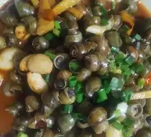 Sauce-Braised Stream Snails