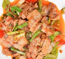 Spicy Pork Stir-fry Rice Bowl