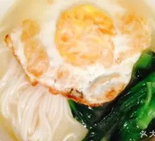 Vegetable Egg Noodles